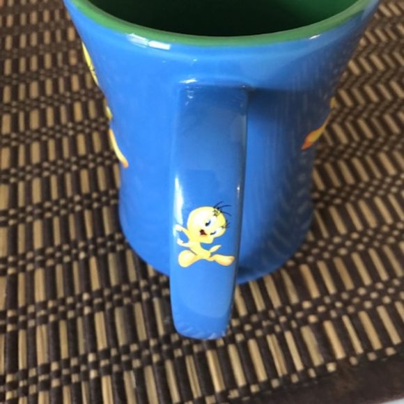Warner Bros. Tweety Bird Mug - Picture 2 of 3